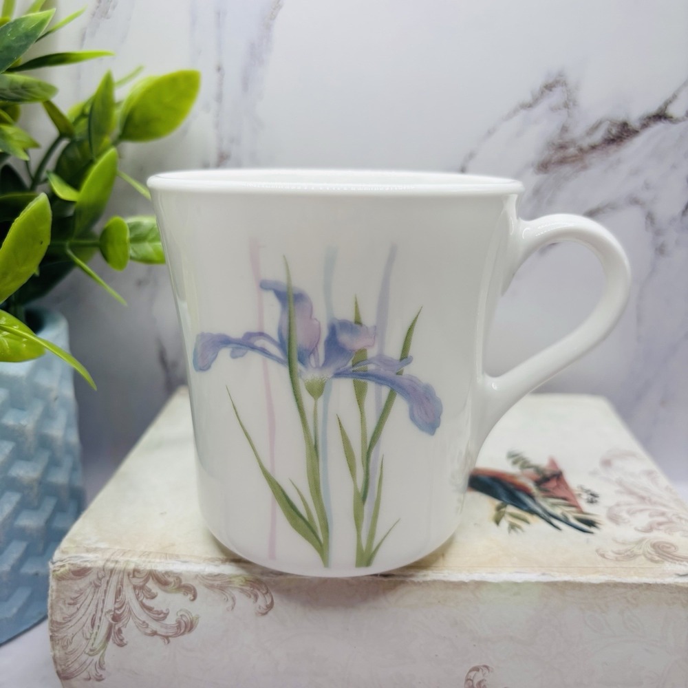 1 Corning Shadow Iris Coffee/ Tea Cups USA Purple 8oz Corelle Replacement